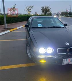 بي ام دبليو الفئة 7